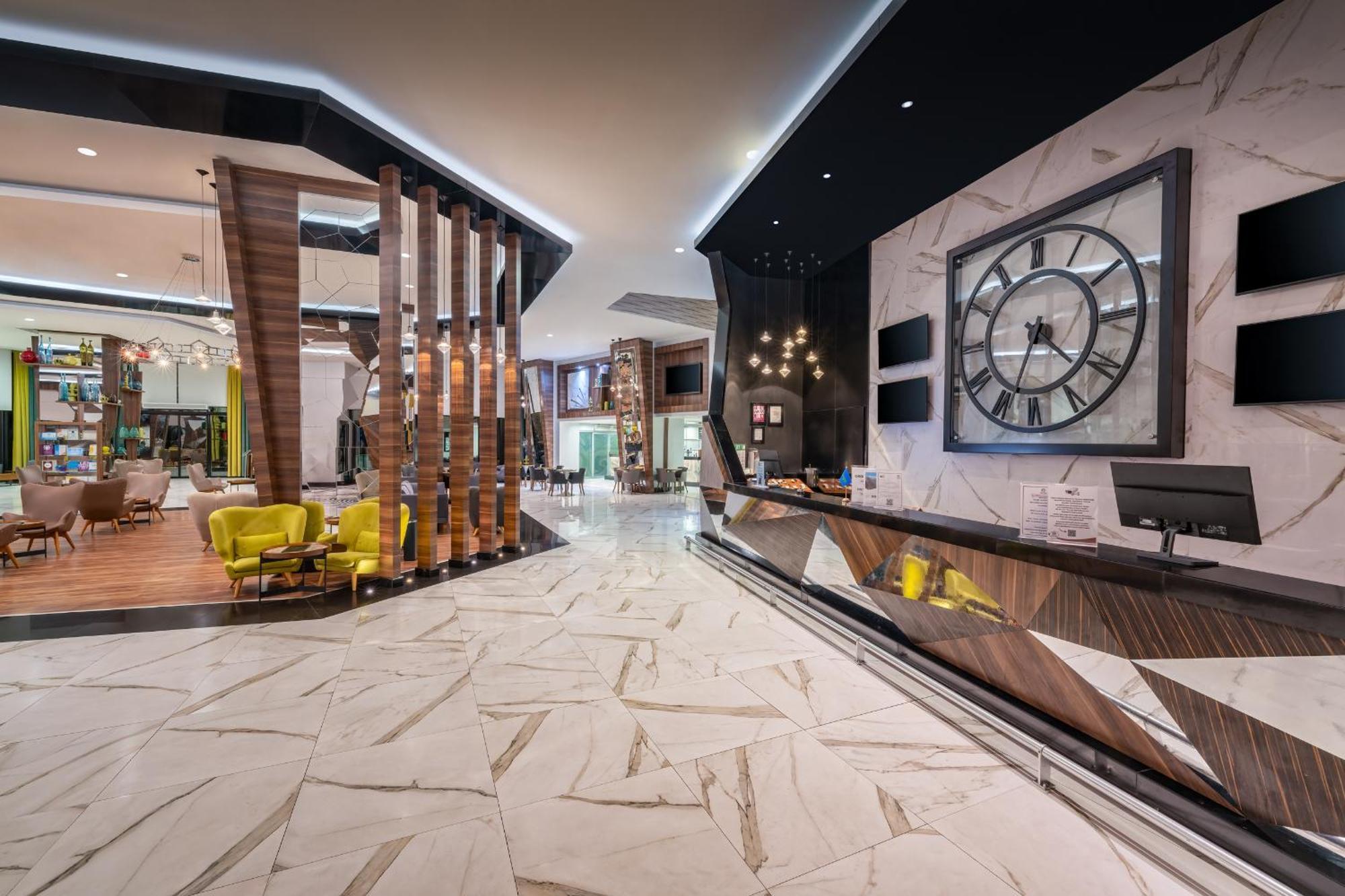 Botanik Platinum Hotel 欧库卡拉 外观 照片