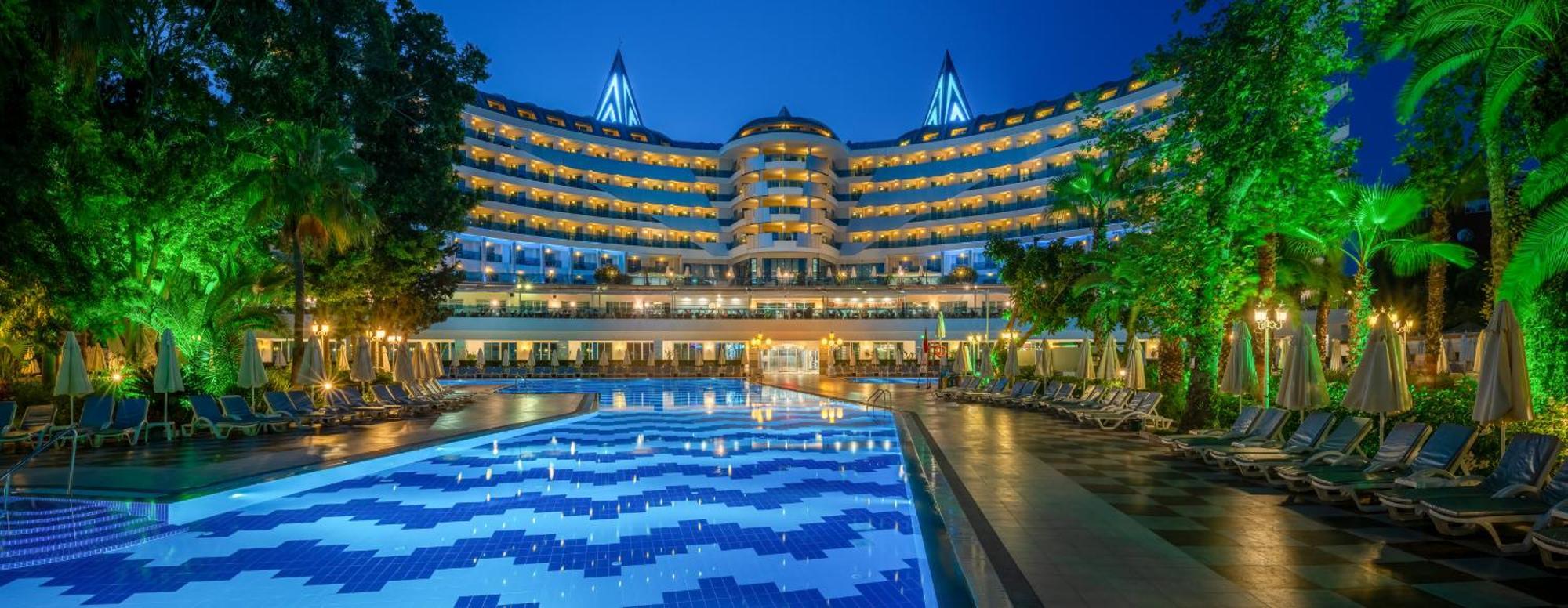 Botanik Platinum Hotel 欧库卡拉 外观 照片